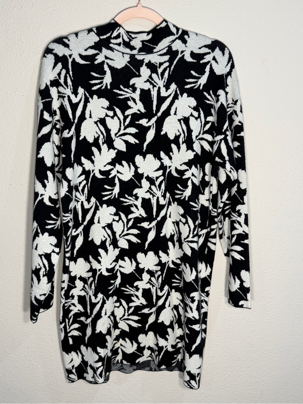 Blu Pepper Black and White Floral Knit Top
